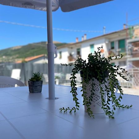 Appartement La Signora Dei Fiori à Gubbio Extérieur photo