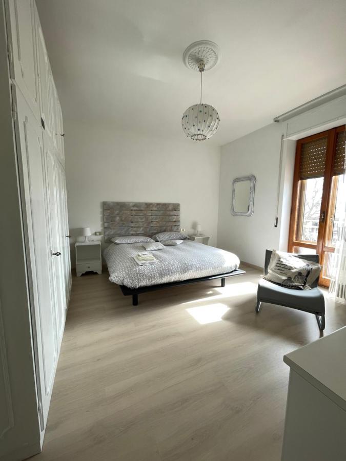 Appartement La Signora Dei Fiori à Gubbio Extérieur photo